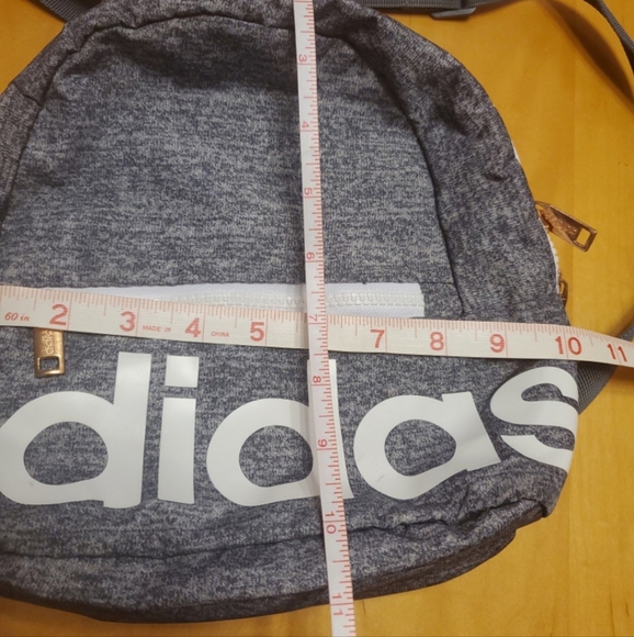 X- posted •Adidas mini backpack/purse• EUC, sanitized & ready• adjustable straps - Picture 3 of 12